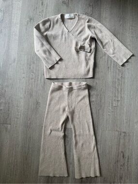H&M Cream Ribbed Kids Lounge Set with Bow Detail